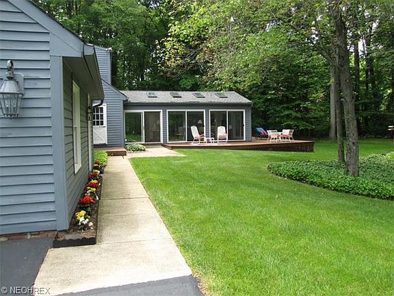 3rd image of 8322 Whispering Pines Dr