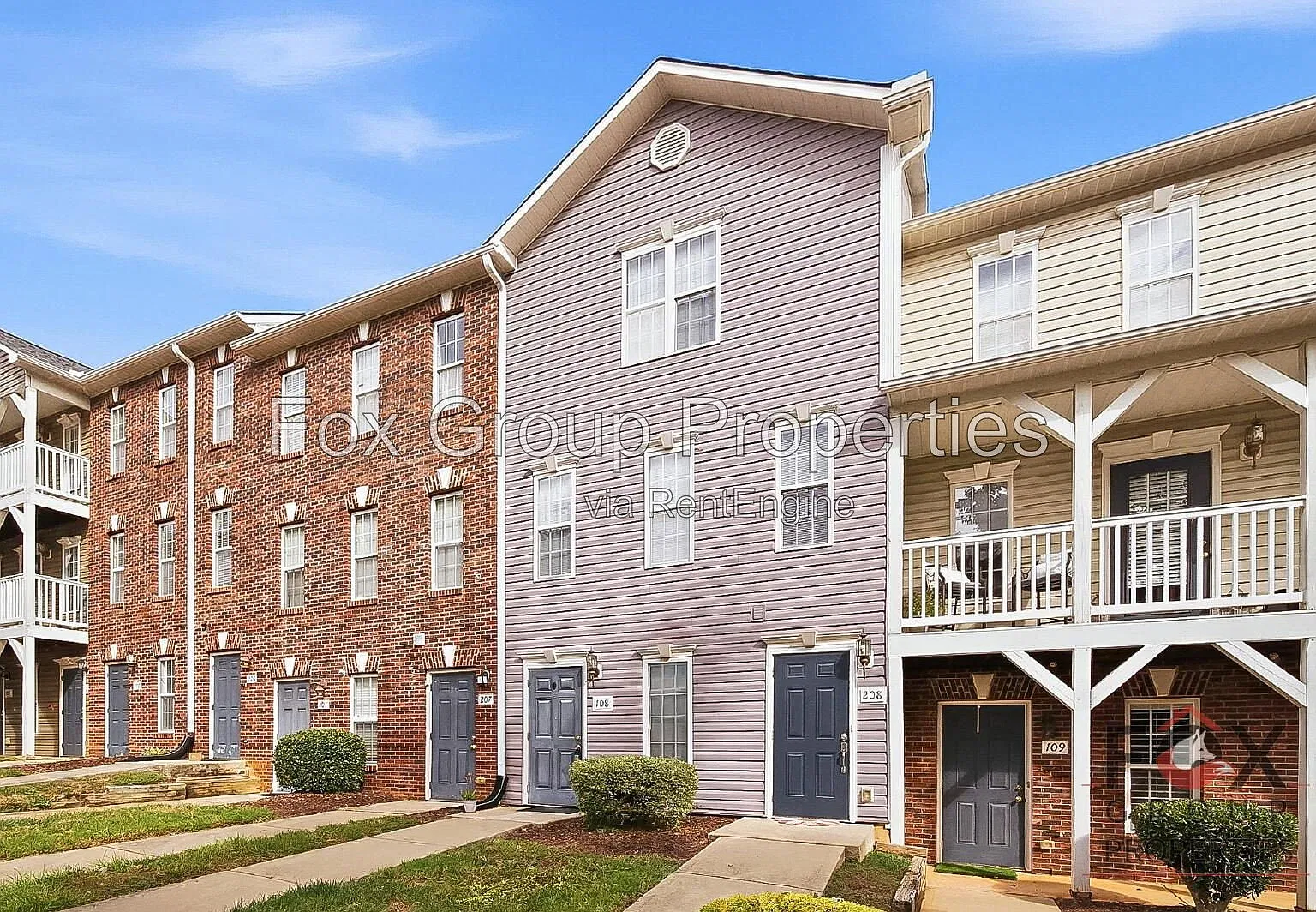 1 bed, 1.0 bath, 620 sqft, $1,255 — Photo 1