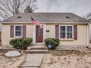 1326 Adams St SE, Grand Rapids, MI