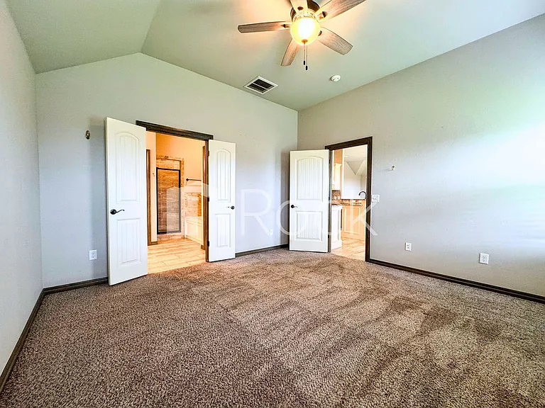3908 Brougham Way — Photo 12
