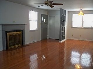 2nd image of 205 Mulberry Rd