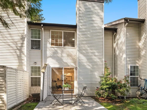 15600 116th Avenue NE #O3, Bothell, WA 98011