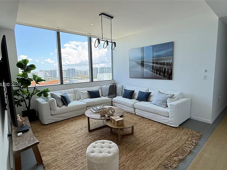 2000 S Ocean Dr #22B — Photo 13
