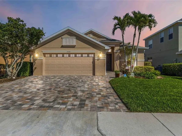 3736 Summerwind Cir, Bradenton, FL 34209