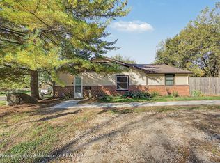 518 Mill St, Williamston, MI 48895