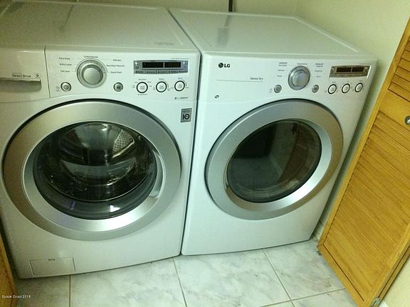 4th image of 1890 N Atlantic Ave APT 702