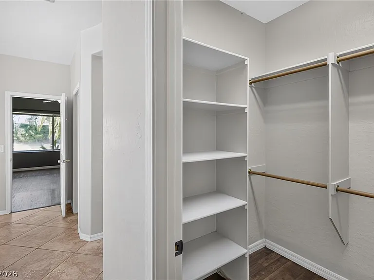 8606 Kennedy Heights Ct — Photo 14
