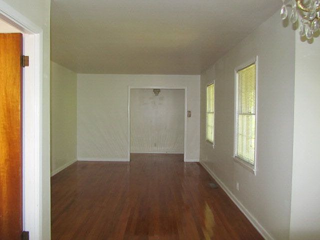 2nd image of 4657 Timberlane Dr