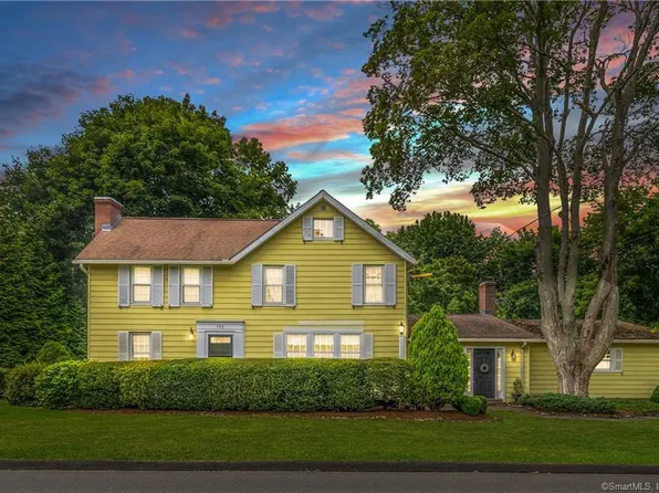 722 Ridge Road, Orange, CT 06477