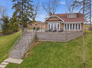 W10753 Blackhawk Trl, Fox Lake, WI 53933
