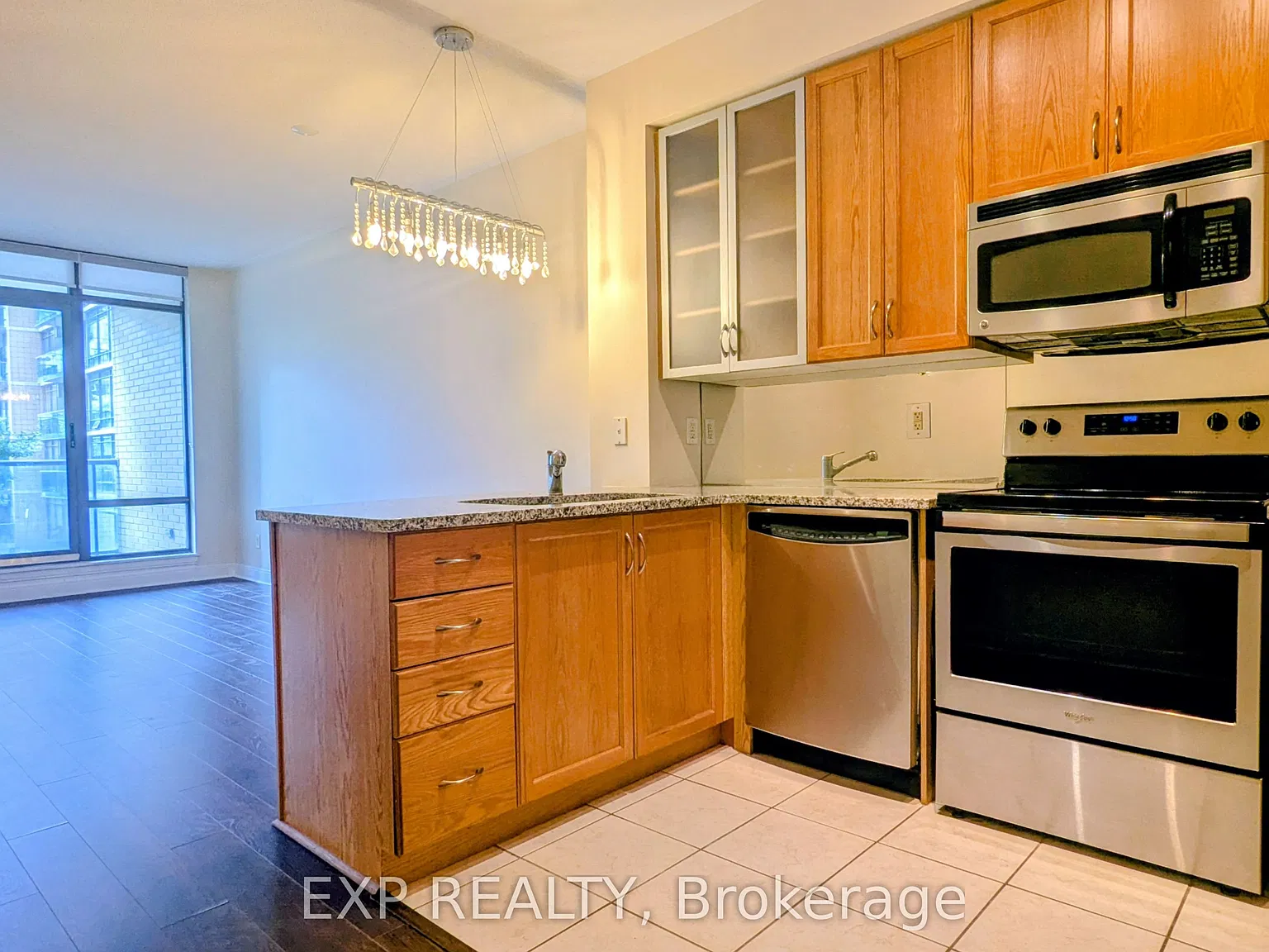 2 bed, $2,800 — Photo 4