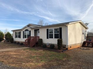 320 Parks Ridge Rd, Wilkesboro, NC 28697