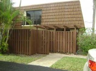 833 SW 120th Way, Davie, FL 33325