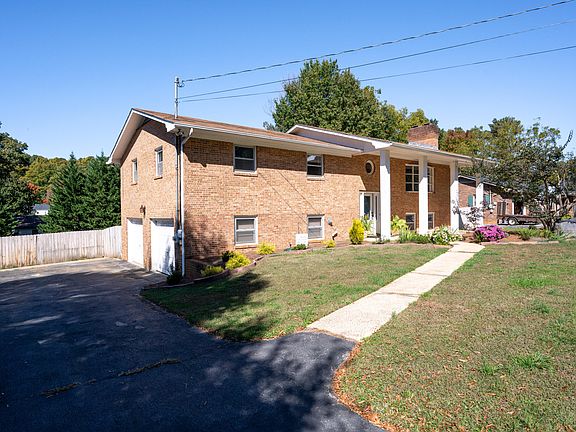 2nd image of 712 Judith Dr