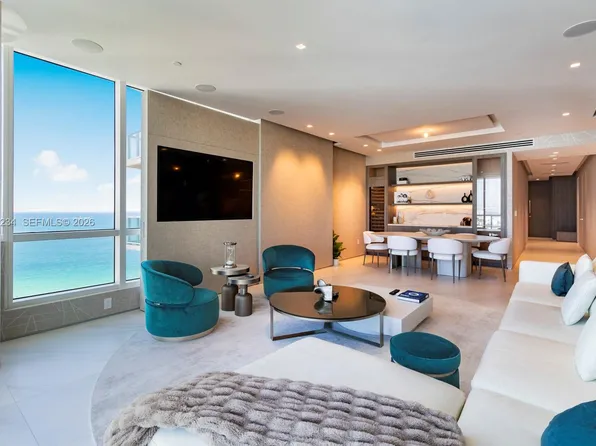 100 S Pointe Dr, Miami Beach, FL