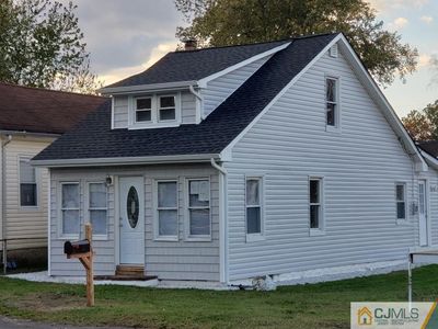 525 Prospect Ave, Laurence Harbor, NJ, 08879