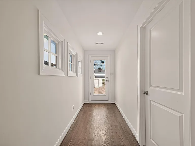 2907 Argonne St — Photo 36