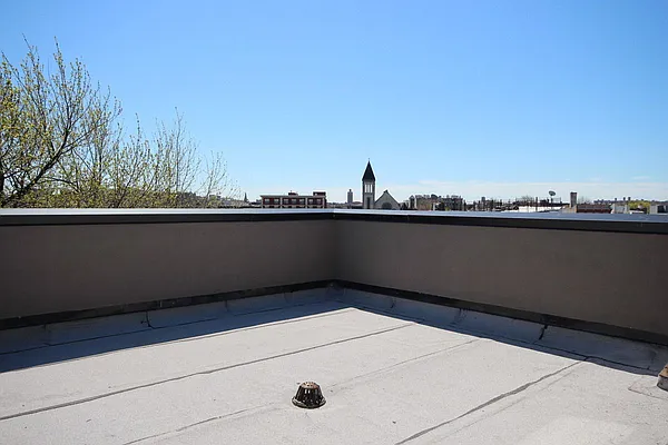 Rented by Yup Realty LLC | media 7