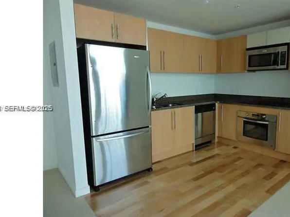 300 S Biscayne Blvd, Miami, FL