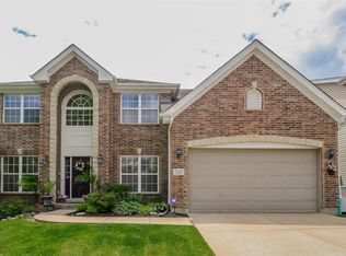 3147 Kingsridge Manor Dr, Saint Louis, MO 63129