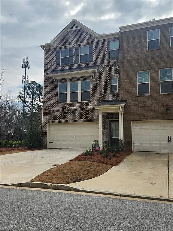 Building Photo - 3597 Hidden Valley Cir