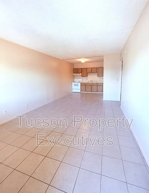 1 bed, 1.0 bath, 600 sqft, $700 — Photo 4
