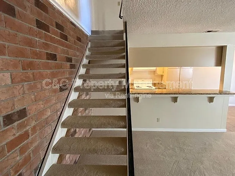 1864 Roca Ct — Photo 6