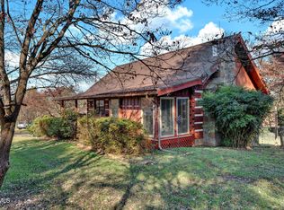 2168 Mountain Vista Rd, Sevierville, TN 37876