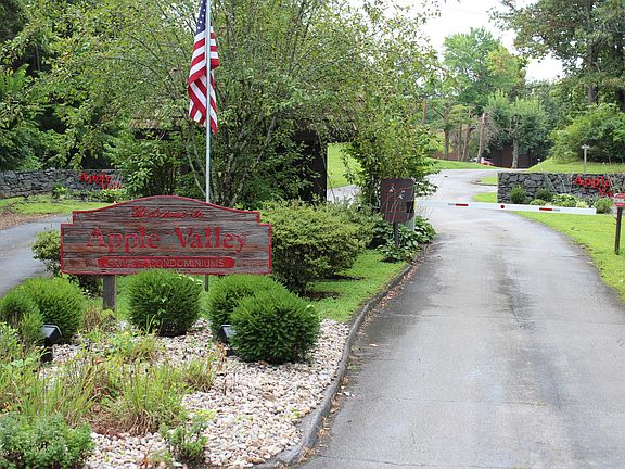 3rd image of 145 State Park Rd #Q4