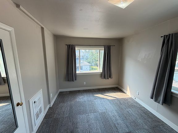 3rd image of 1311 N Madison St APT 4