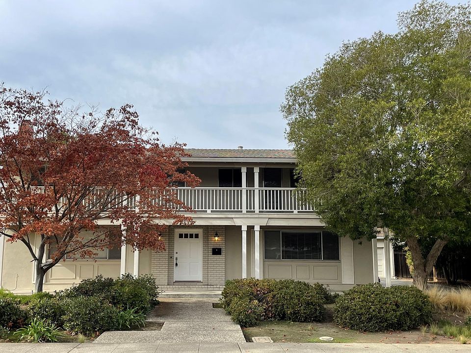 1st image of 2718 Saint Giles Ln