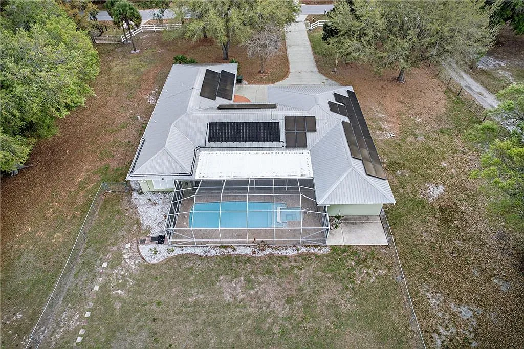 4 bed, 3.0 bath, 3416 sqft, $3,000 — Photo 3