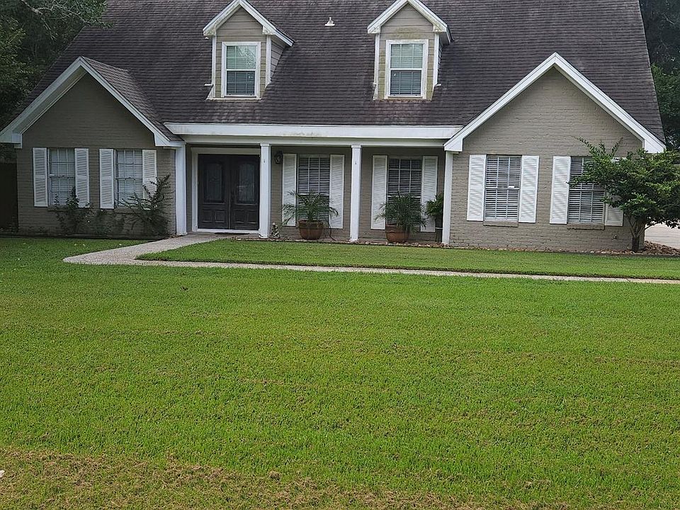 1st image of 544 Brandon Rd