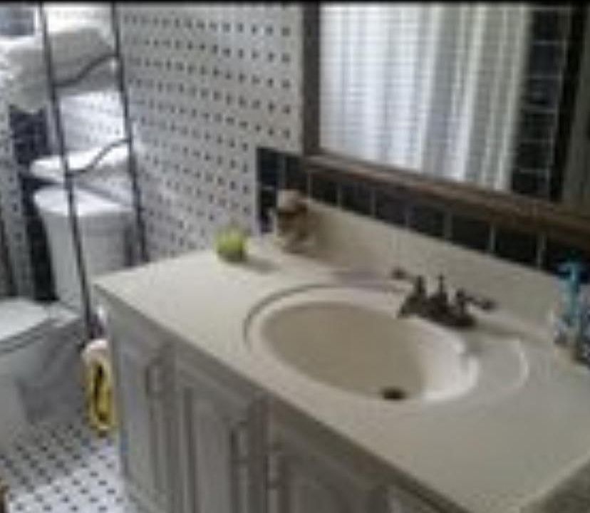 2nd image of 8821 NE 4th Avenue Rd
