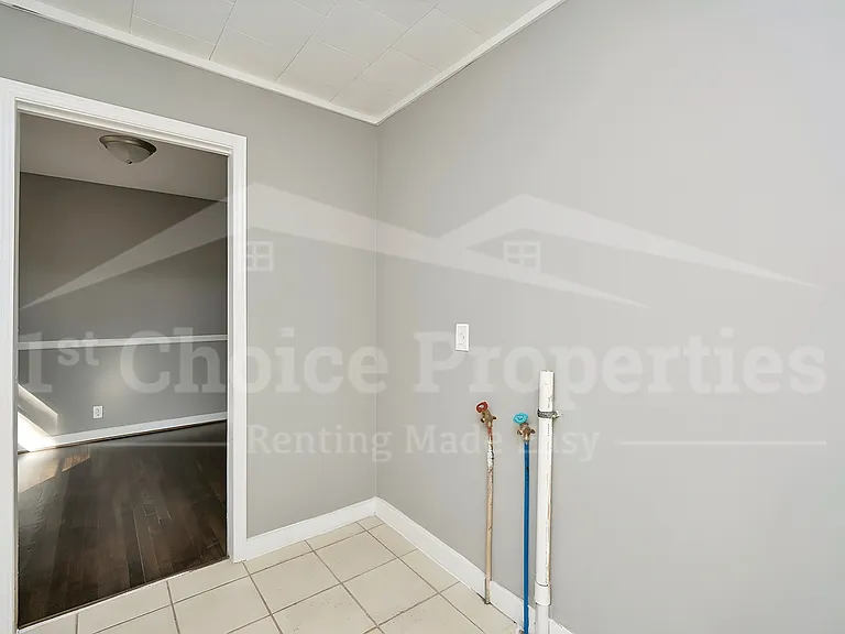 832 Alden Ave — Photo 23