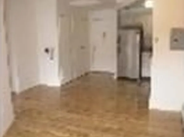41B South Ave #B, Staten Island, NY 10303