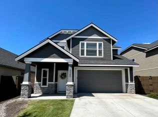 20582 SE Gemstone Ave, Bend, OR 97702