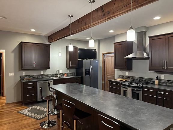 2nd image of 510 W 5th Ave #1