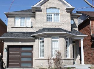 76 Pogonia St, Toronto, ON M1X1Z5