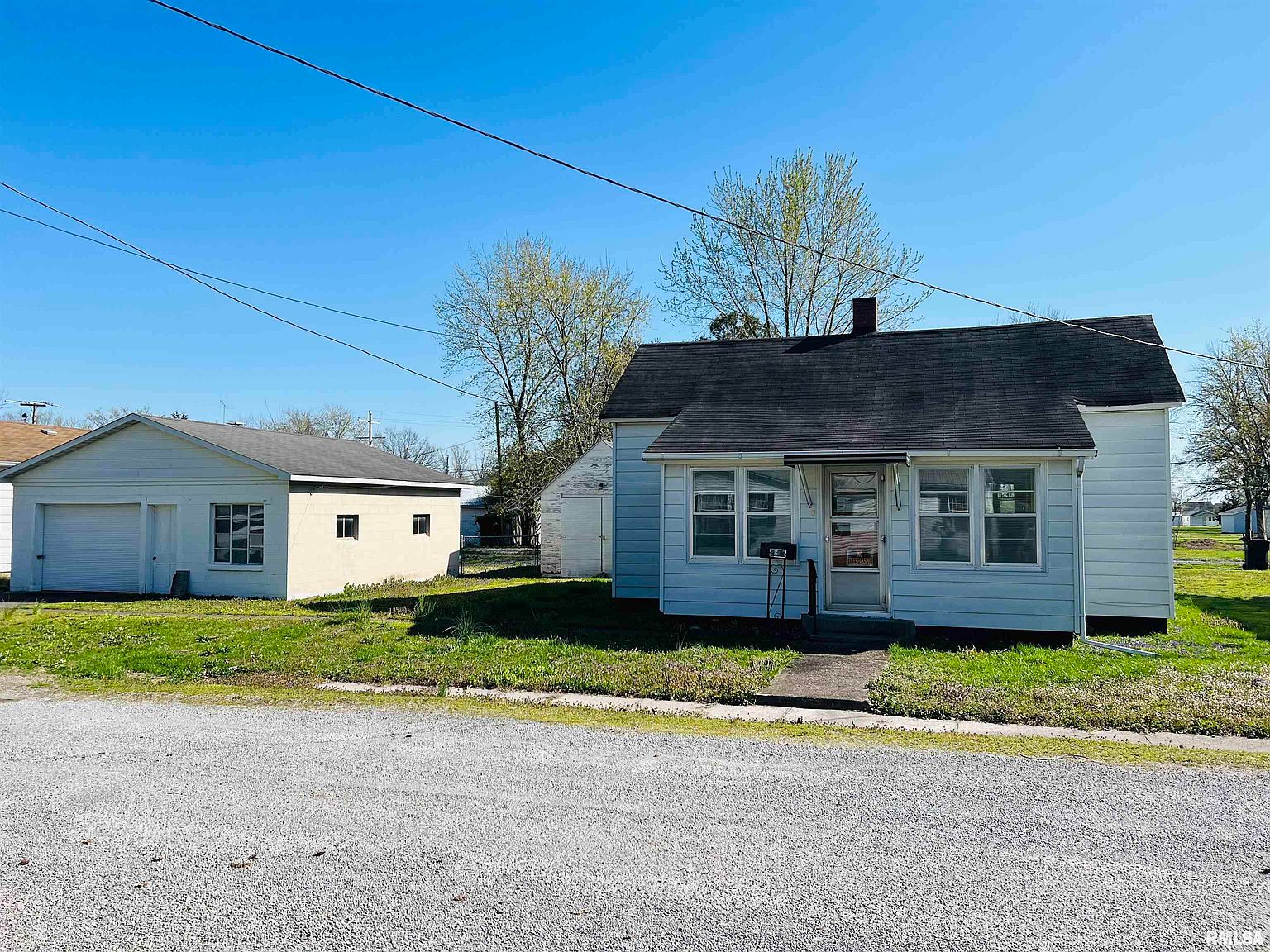 2805 Highland St, Eldorado, IL 62930 Zillow