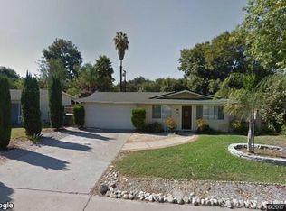 334 Victoria Pl, Claremont, CA 91711