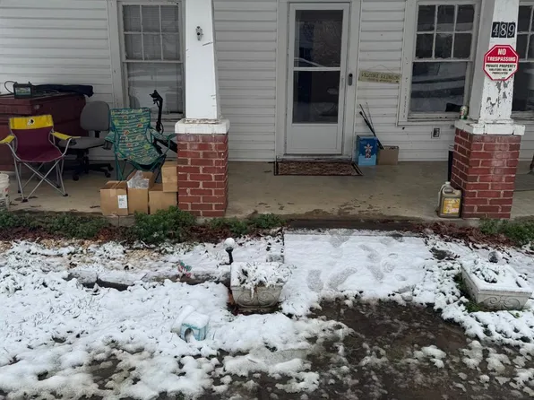 489 Powell Rd, Lynch Station, VA 24571