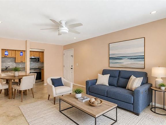 3rd image of 631 N ORANGE AVENUE #208
