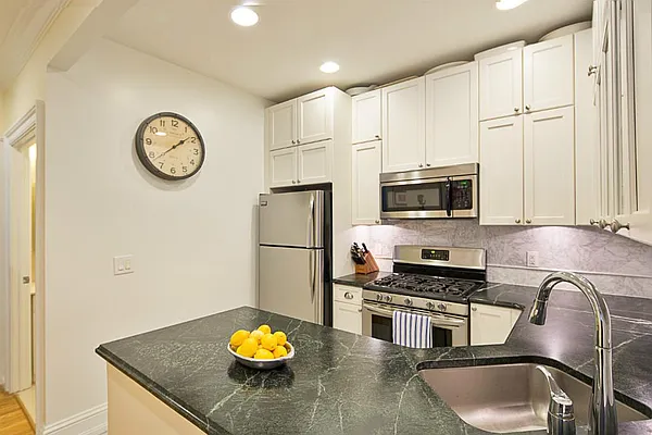 Sold by Sherry William LREB | media 6