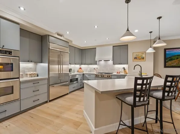 1040 Genter St Unit 104, La Jolla, CA 92037