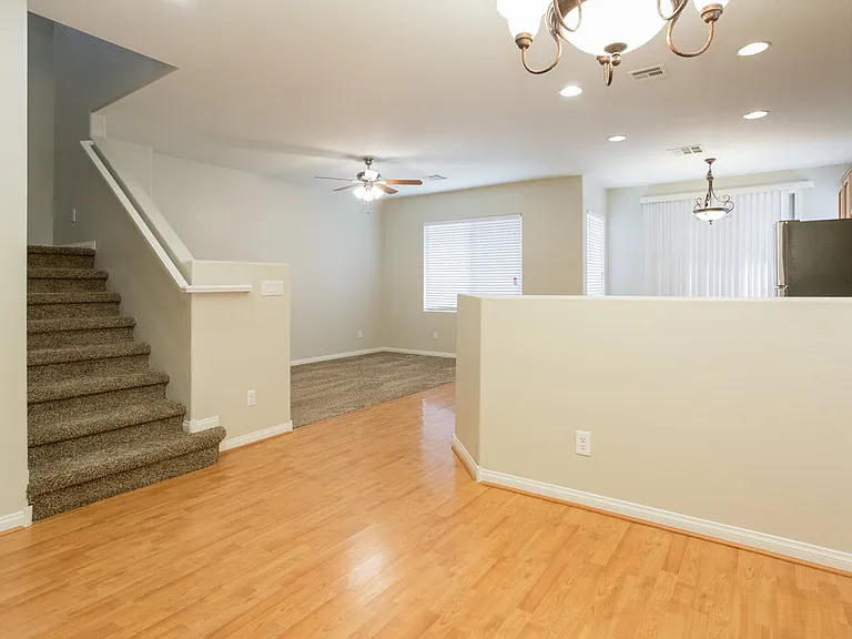 267 Red Eucalyptus Dr — Photo 4