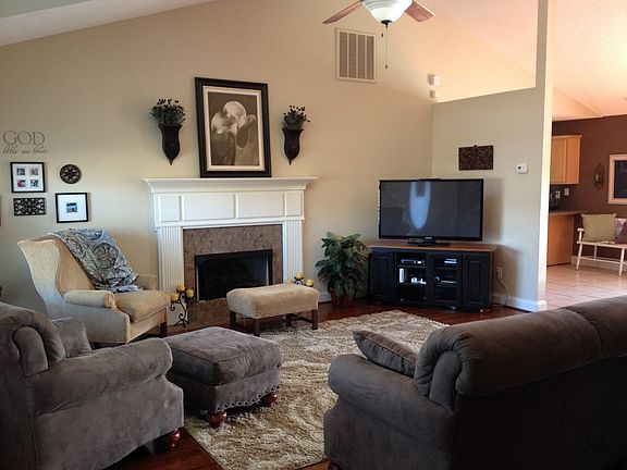 Living w/gas insert
