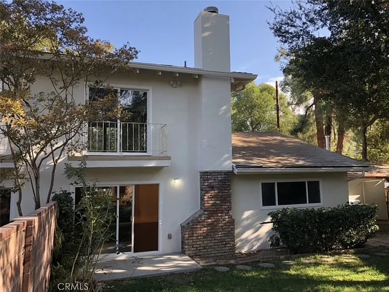 4715 Cardenas Ave — Photo 11