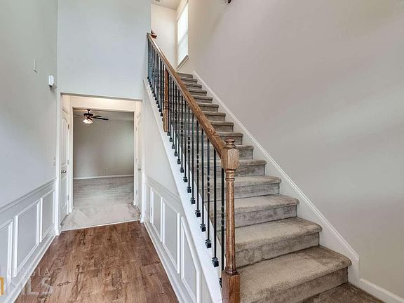 5th image of 3180 Wildberry Run Ln