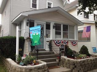 214 7th Ave, Watervliet, NY 12189